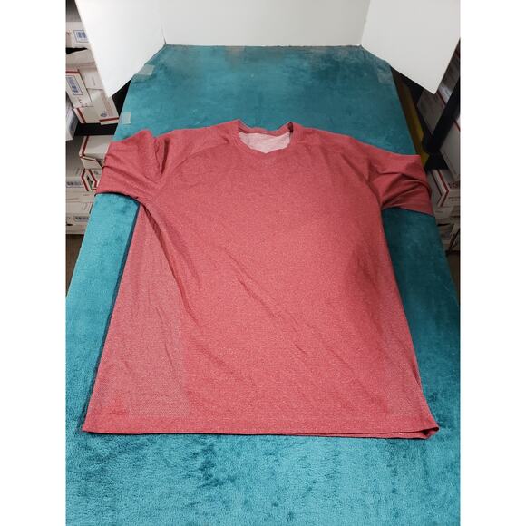 Lululemon Shirt Size Extra Large Mens Red Long Sleeve Athletic Running Light - Picture 1 of 10